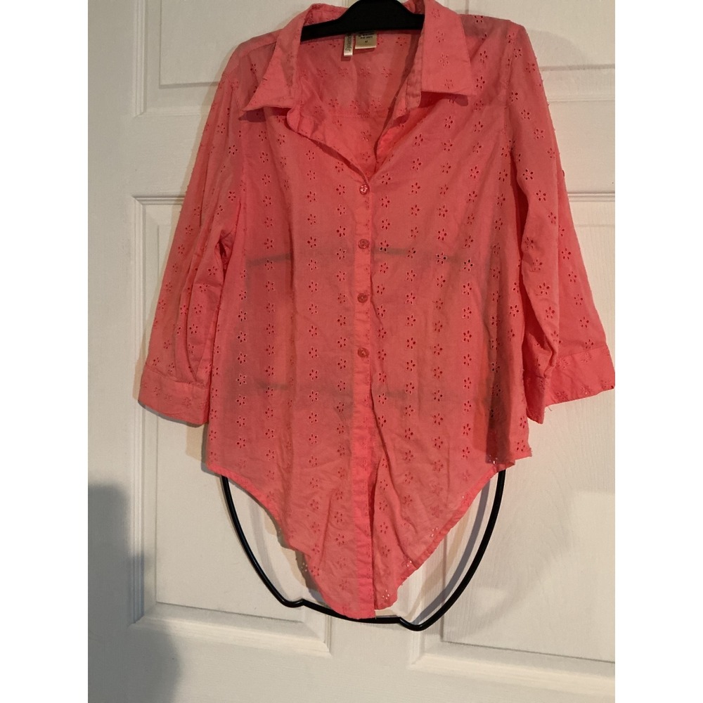 Passport Women Coral Pink Eyelet Cotton Button Up Tie Front Blouse Size M